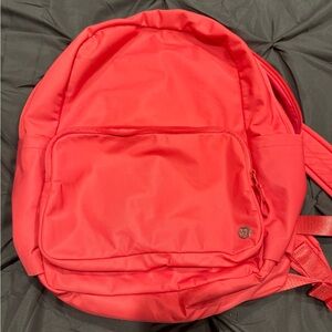 Lululemon Everywhere Backpack 22L in Glaze Pink